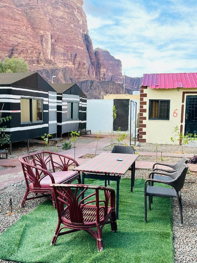 Wadi Rum Oryx Hostel & Tours Eksteriør bilde
